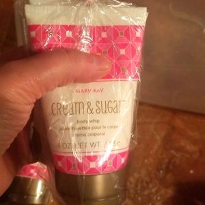 Mary kay cream and sugar set